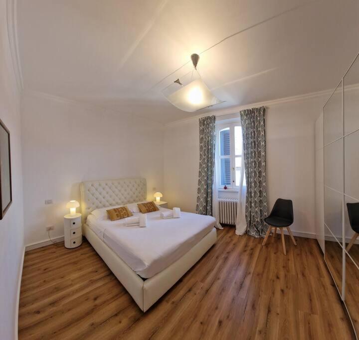 Nur Casa Vacanze Bergamo Apartamento Exterior foto